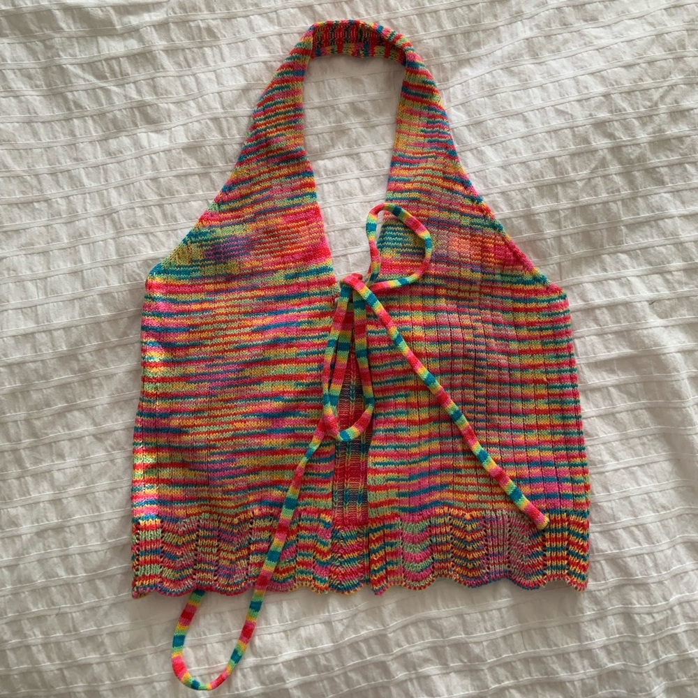 Multi coloured knit cropped halter top, size small.